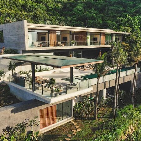 Hotel Tampah Hills Selong Belanak Exterior foto